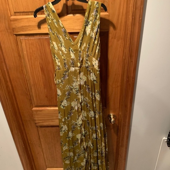 ASOS Mustard Floral Maxi Dress - Picture 3 of 6